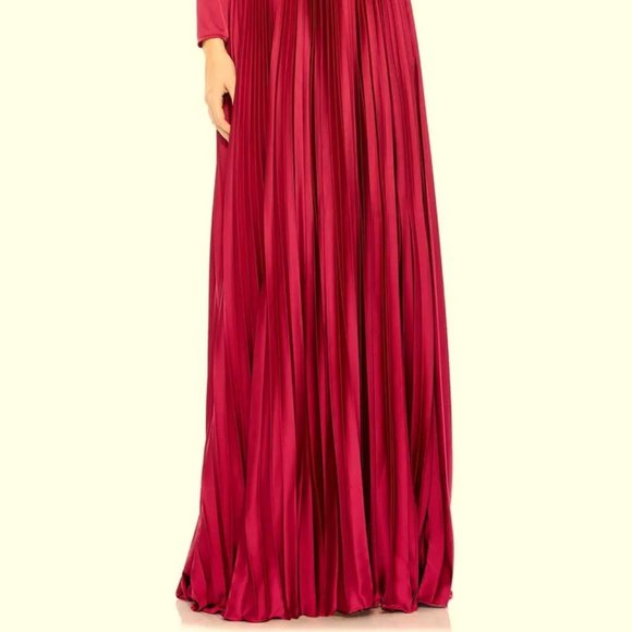 Mac Duggal Magenta Pleated Long Sleeve Chiffon A-Line Gown - Picture 2 of 4